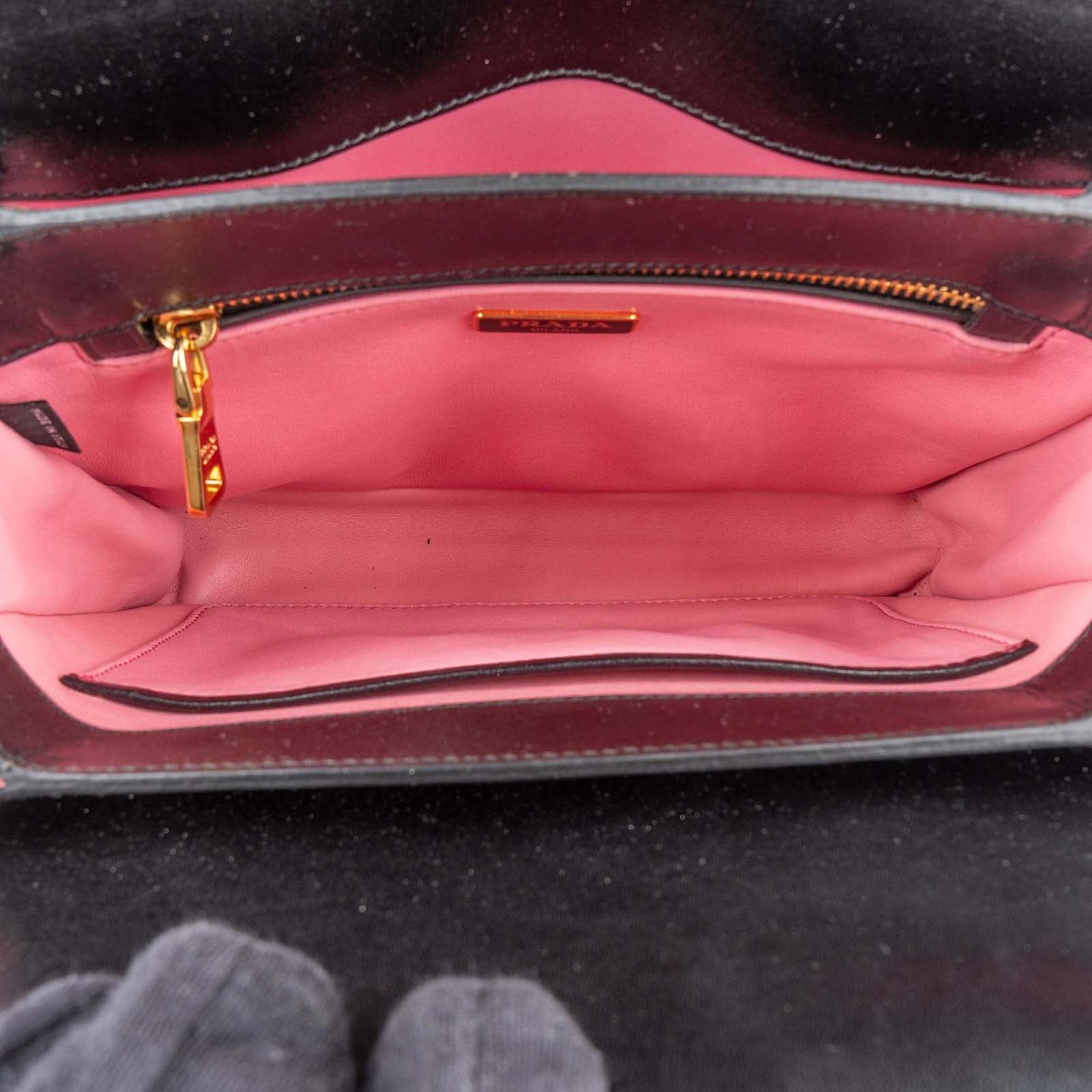 Prada Prada Calfskin Leather Double Turnlock Handbag Zwart