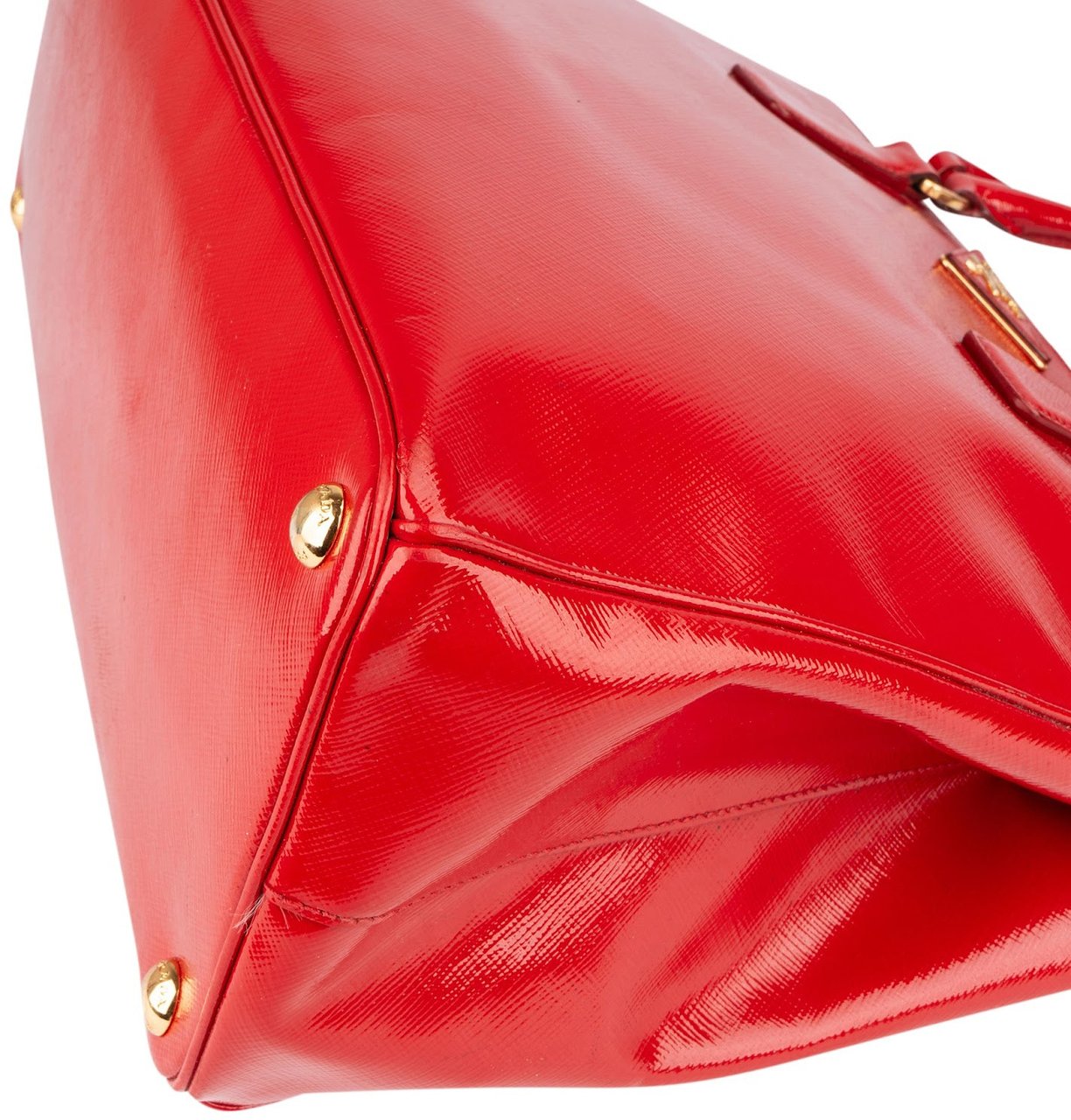Prada Prada Saffiano Patent Leather Galleria Handbag Rood