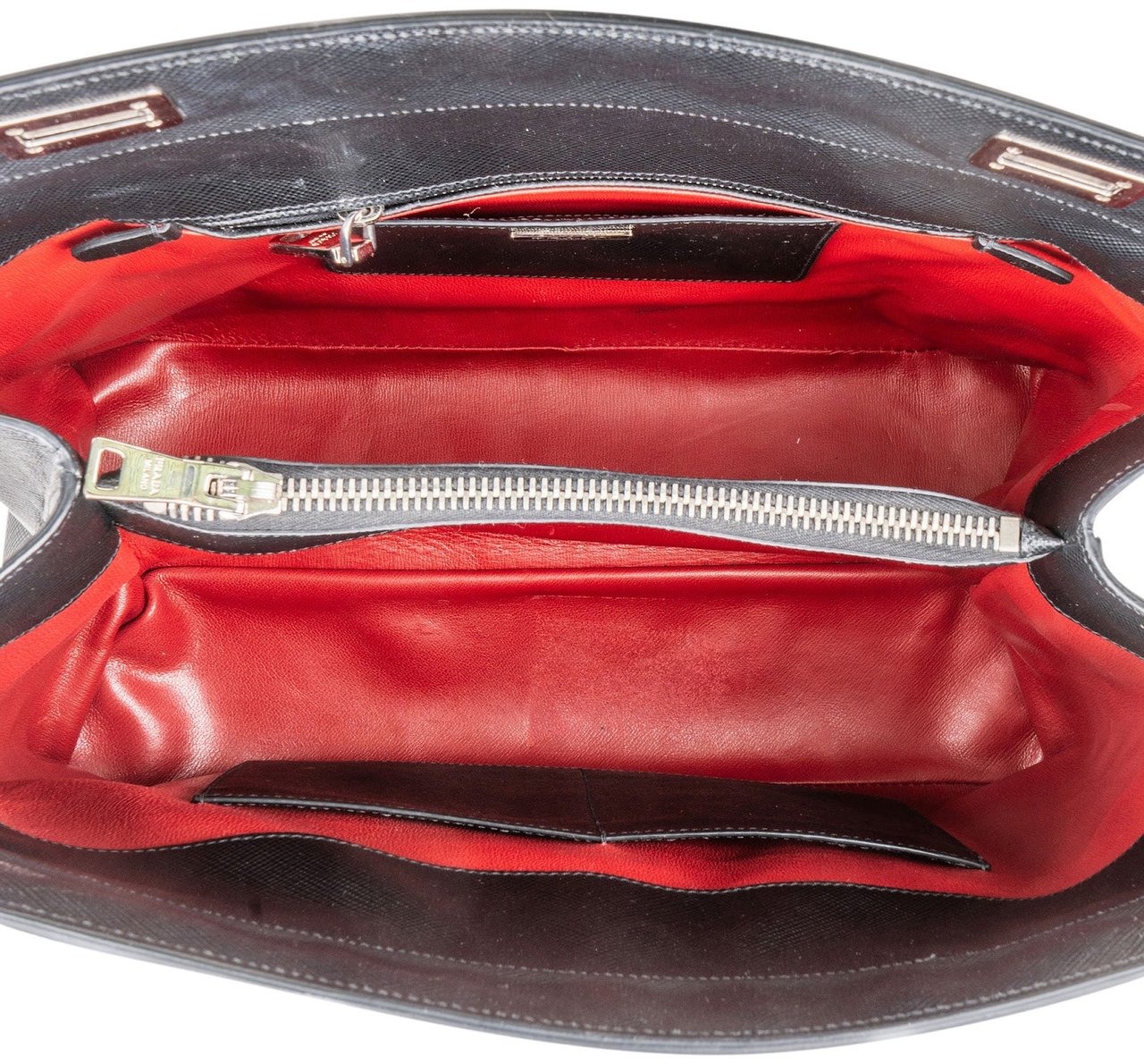 Prada Black Saffiano Leather Lux Turnlock Double Handbag Zwart