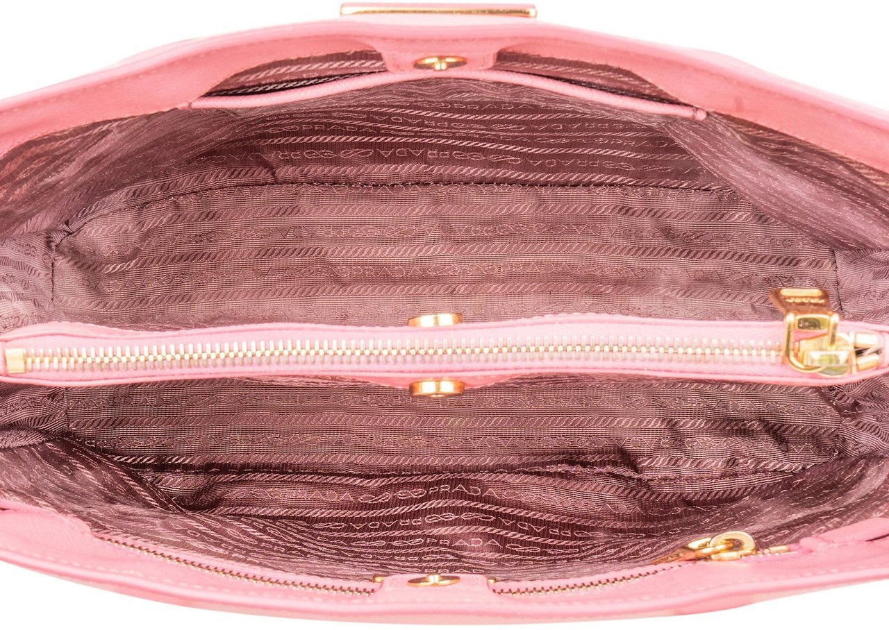 Prada Saffiano Leather Galleria Handbag Roze