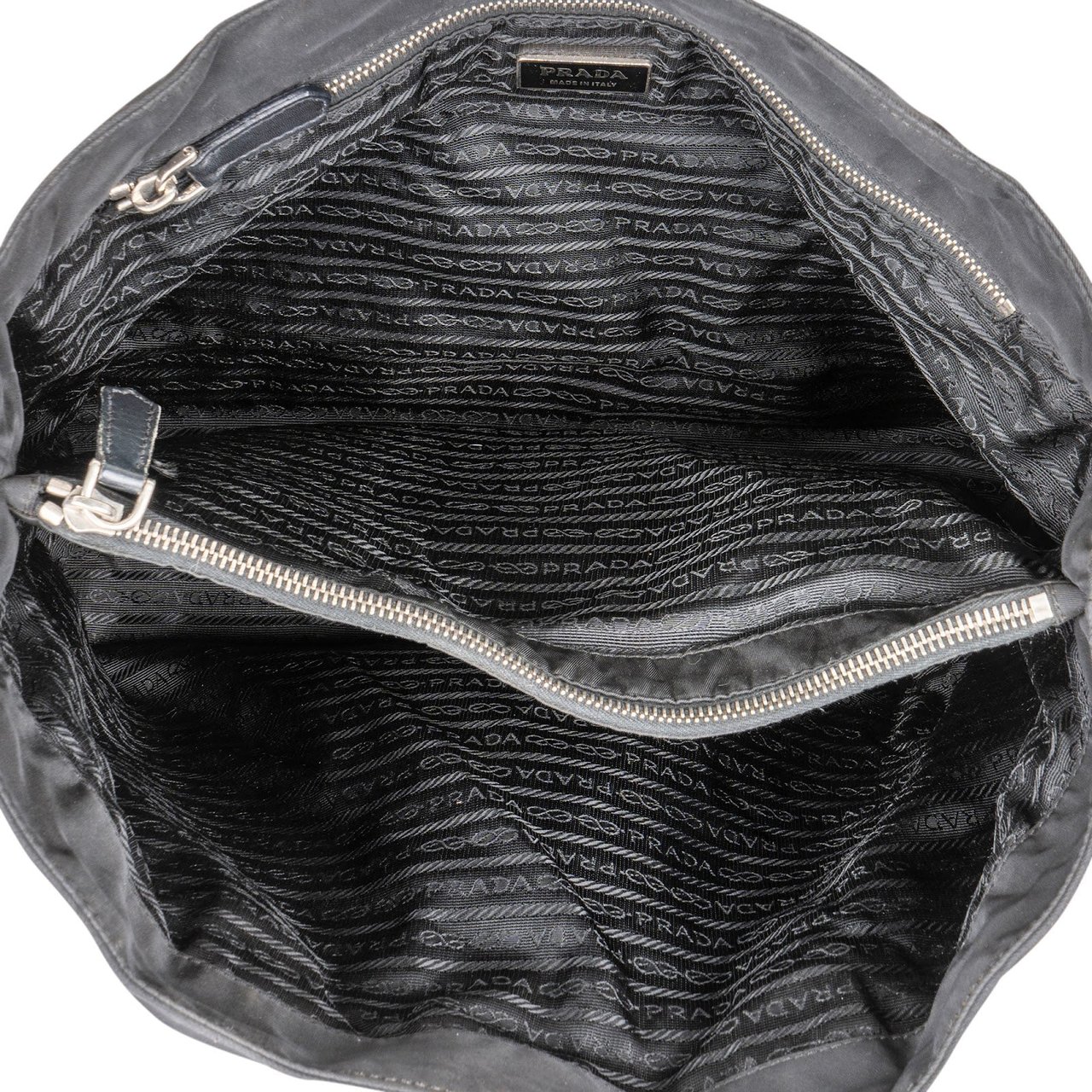 Prada Nylon Triangle Tote Shoulder Bag Zwart