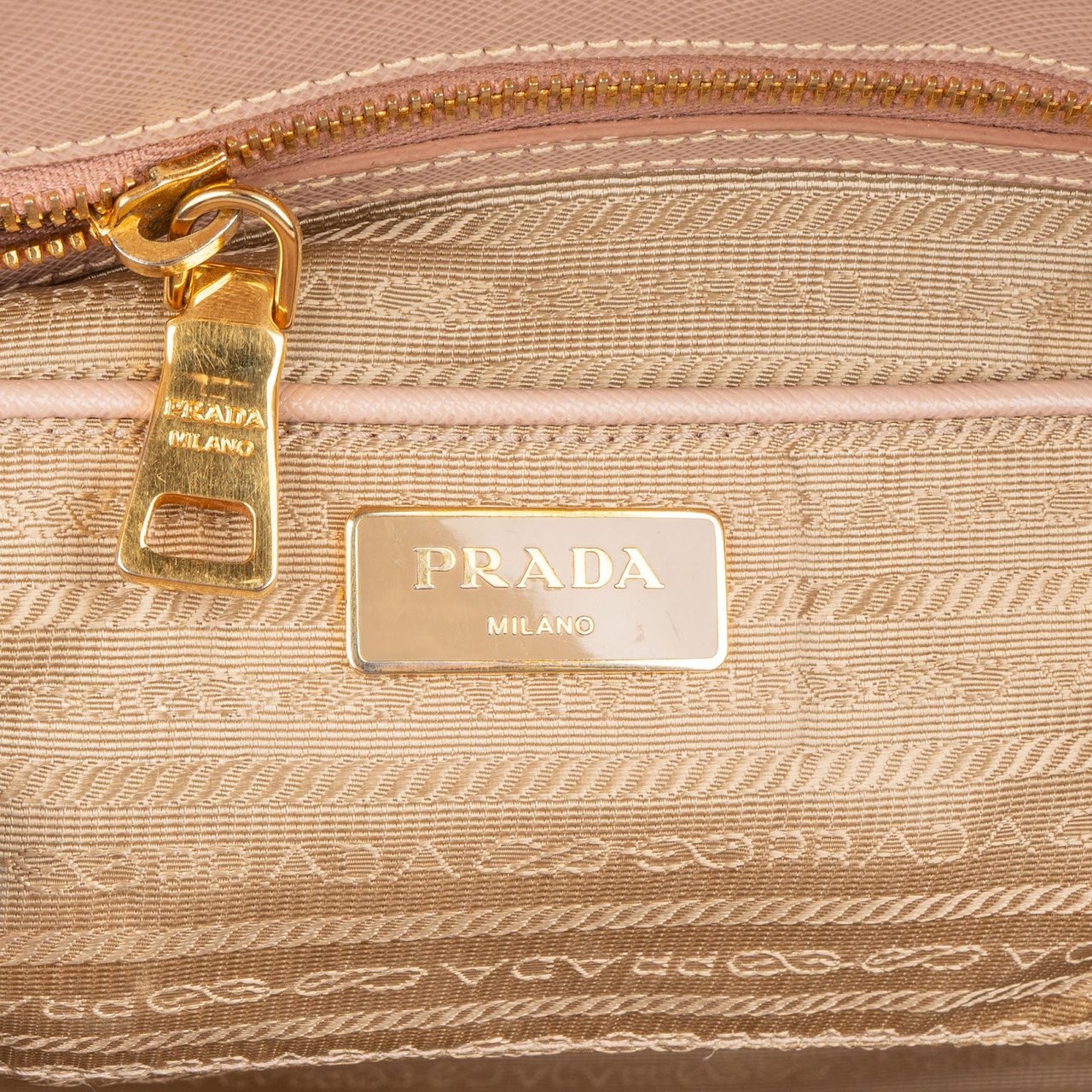 Prada Prada Saffiano Leather Galleria Tote Handbag Rood