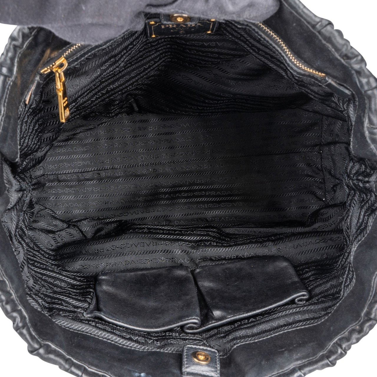 Prada Quilted Leather Gauffre Tote Handbag Zwart