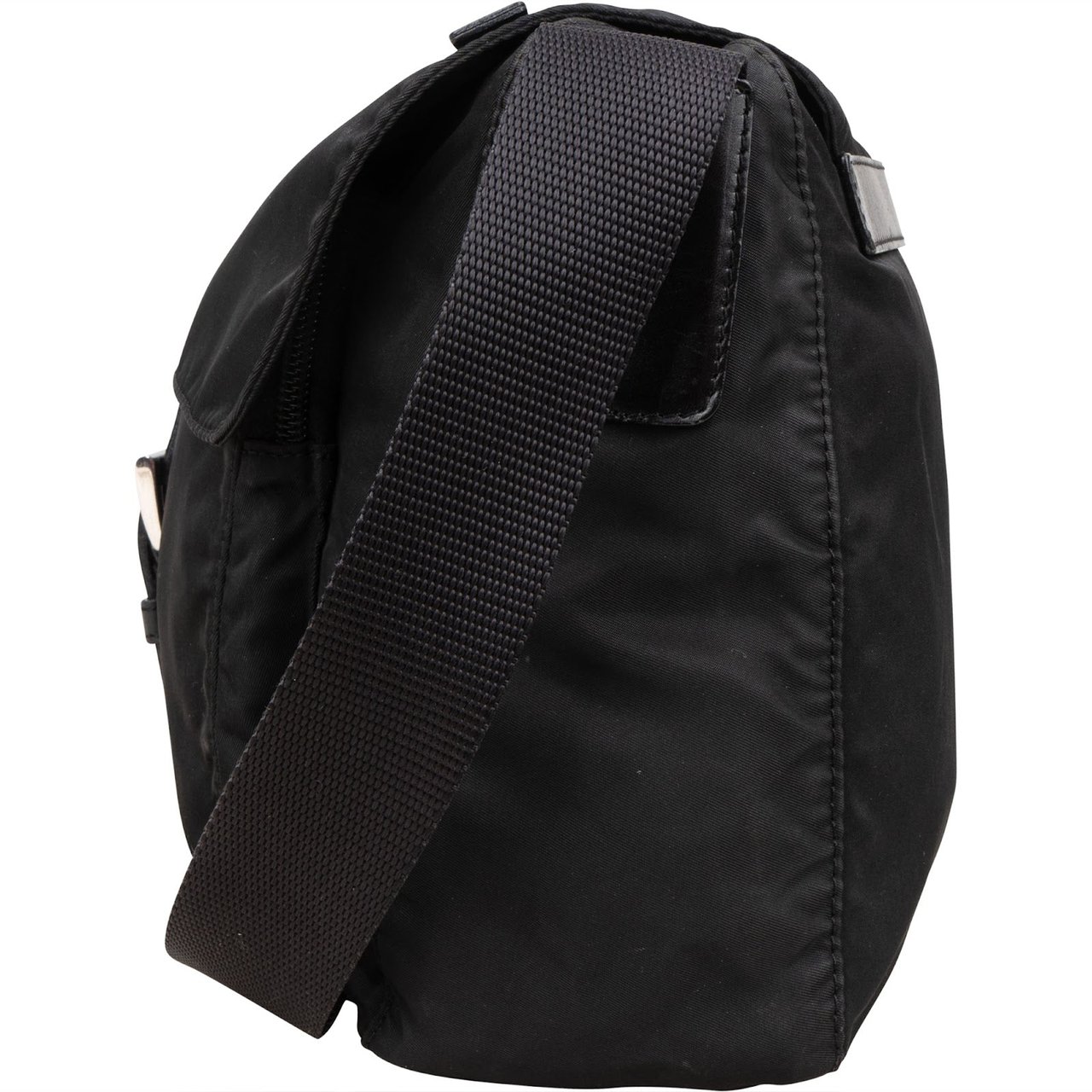 Prada Prada Nylon Triangle Messenger Crossbody Bag Zwart