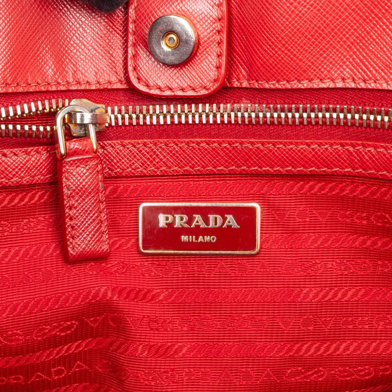 Prada Prada Red Saffiano Leather Galleria Handbag Rood