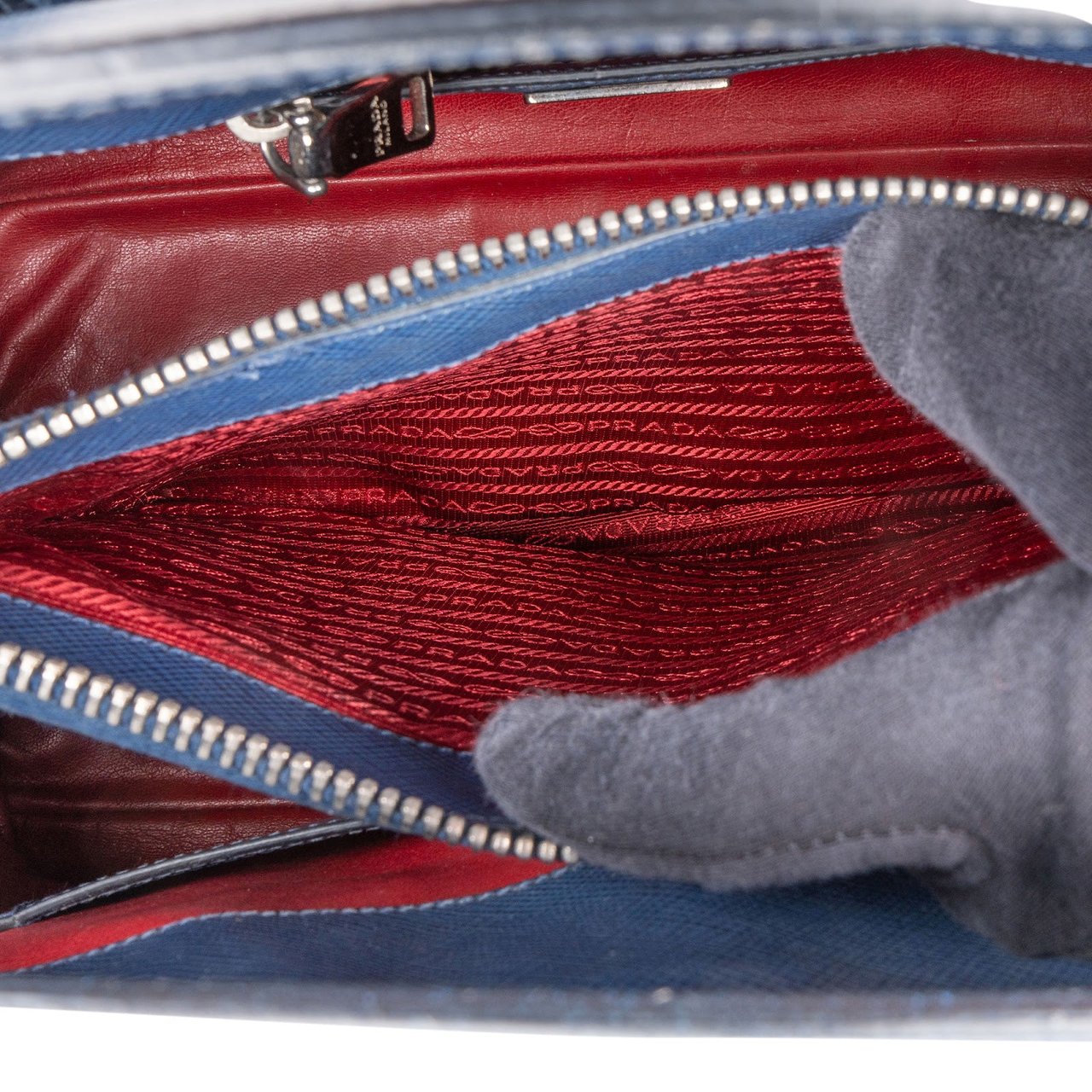Prada Saffiano Leather Galleria Turnlock Double Handbag Blauw