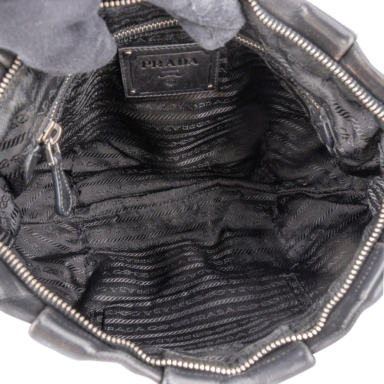 Prada Nappa Leather Gaufre Hobo Shoulder Bag Zwart