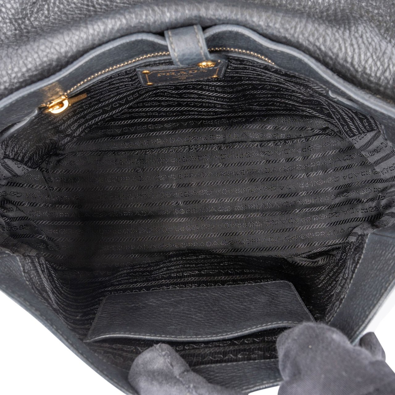 Prada Prada Vitello Daino Flap Hobo Shoulder Bag Zwart