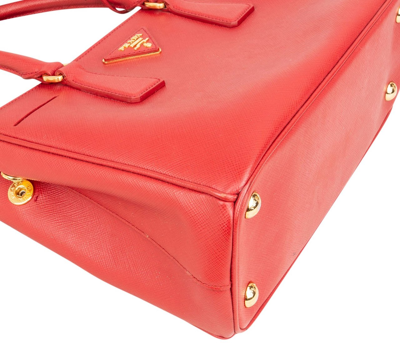 Prada Prada Saffiano Leather Small Galleria Handbag Rood