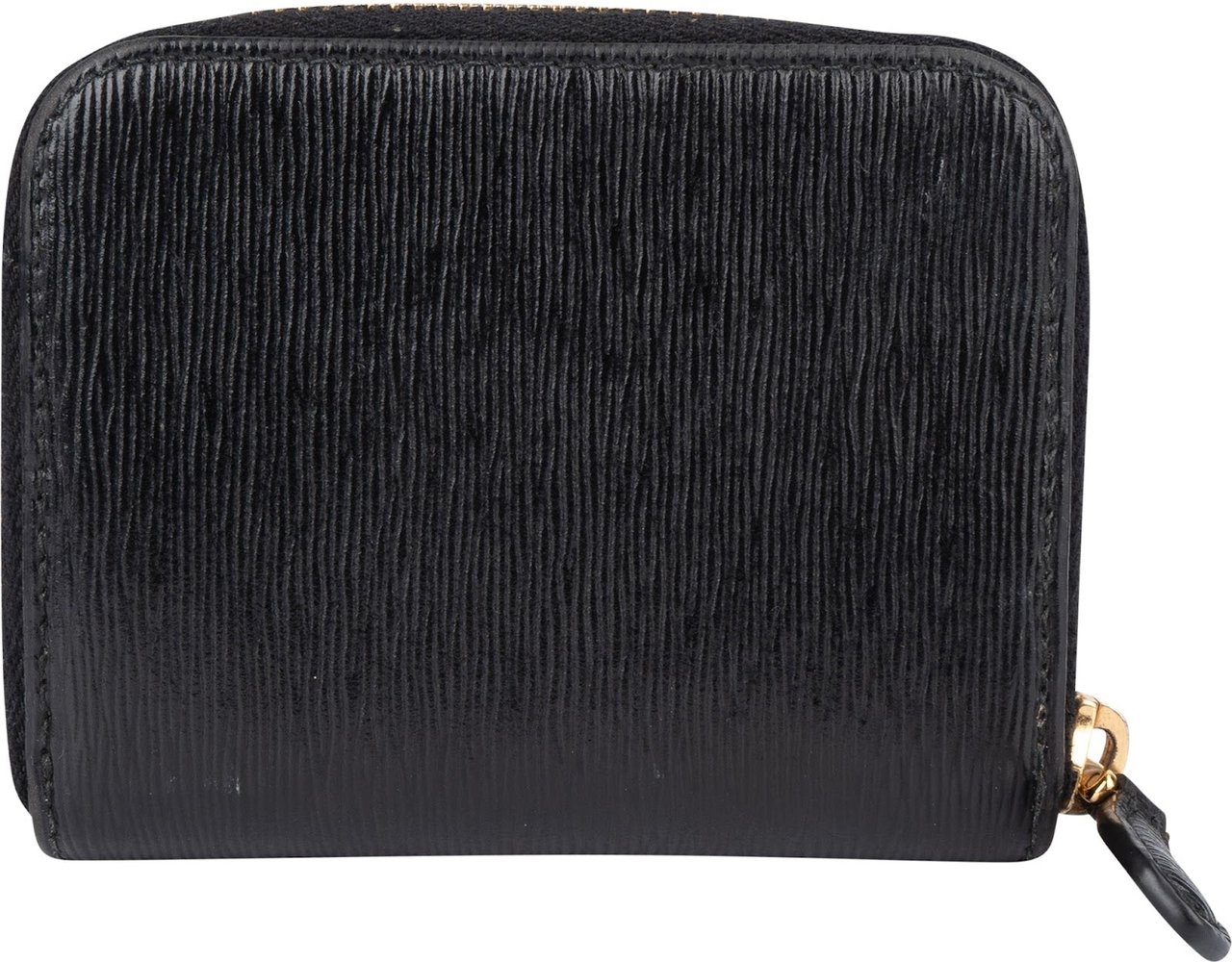 Prada Saffiano Leather Zip Around Wallet Zwart