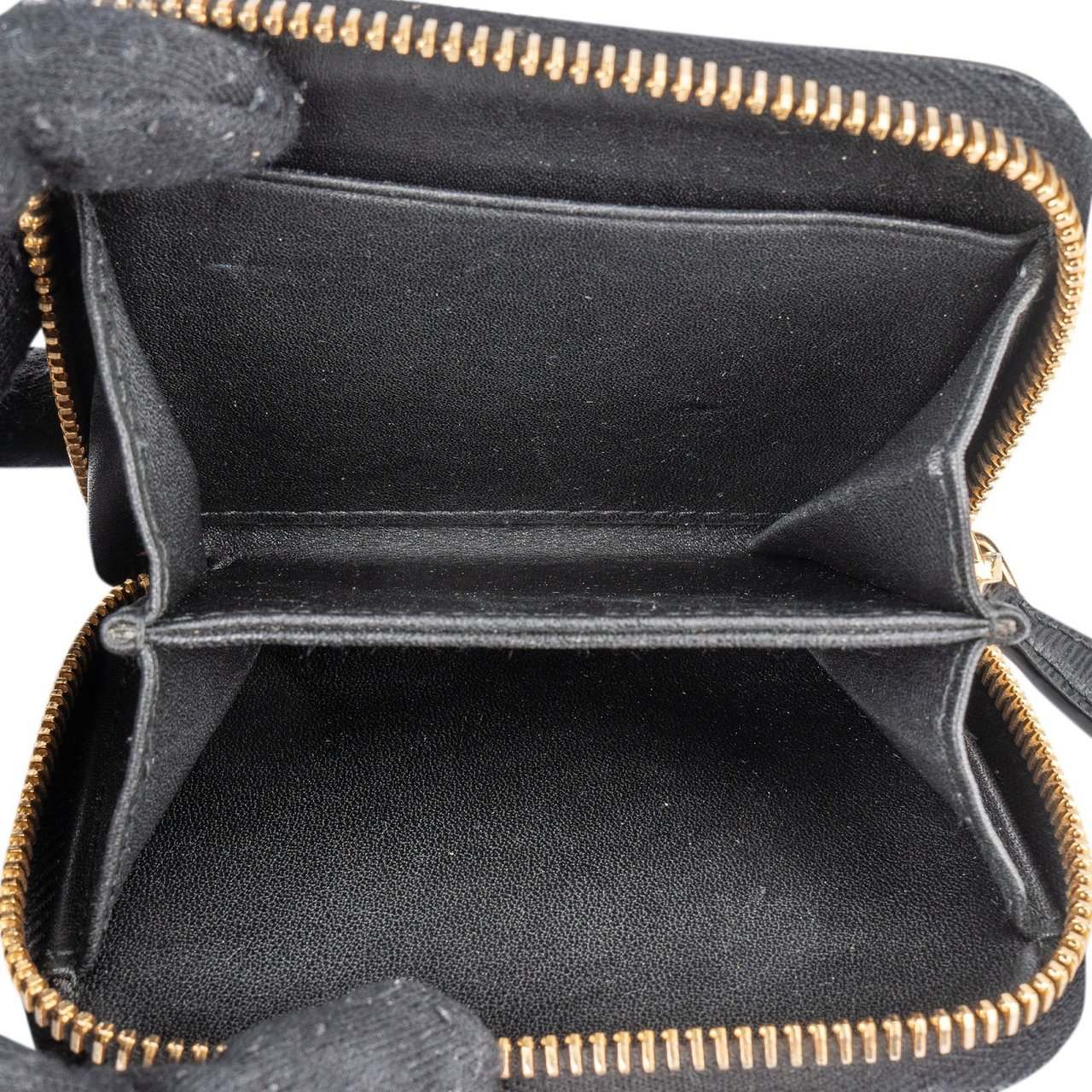 Prada Saffiano Leather Zip Around Wallet Zwart
