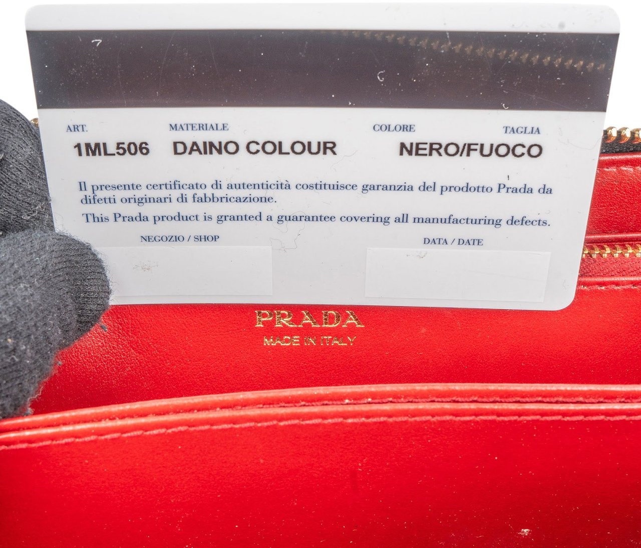 Prada Vitello Grained Leather Large Zip Around Wallet 1ML506 Zwart