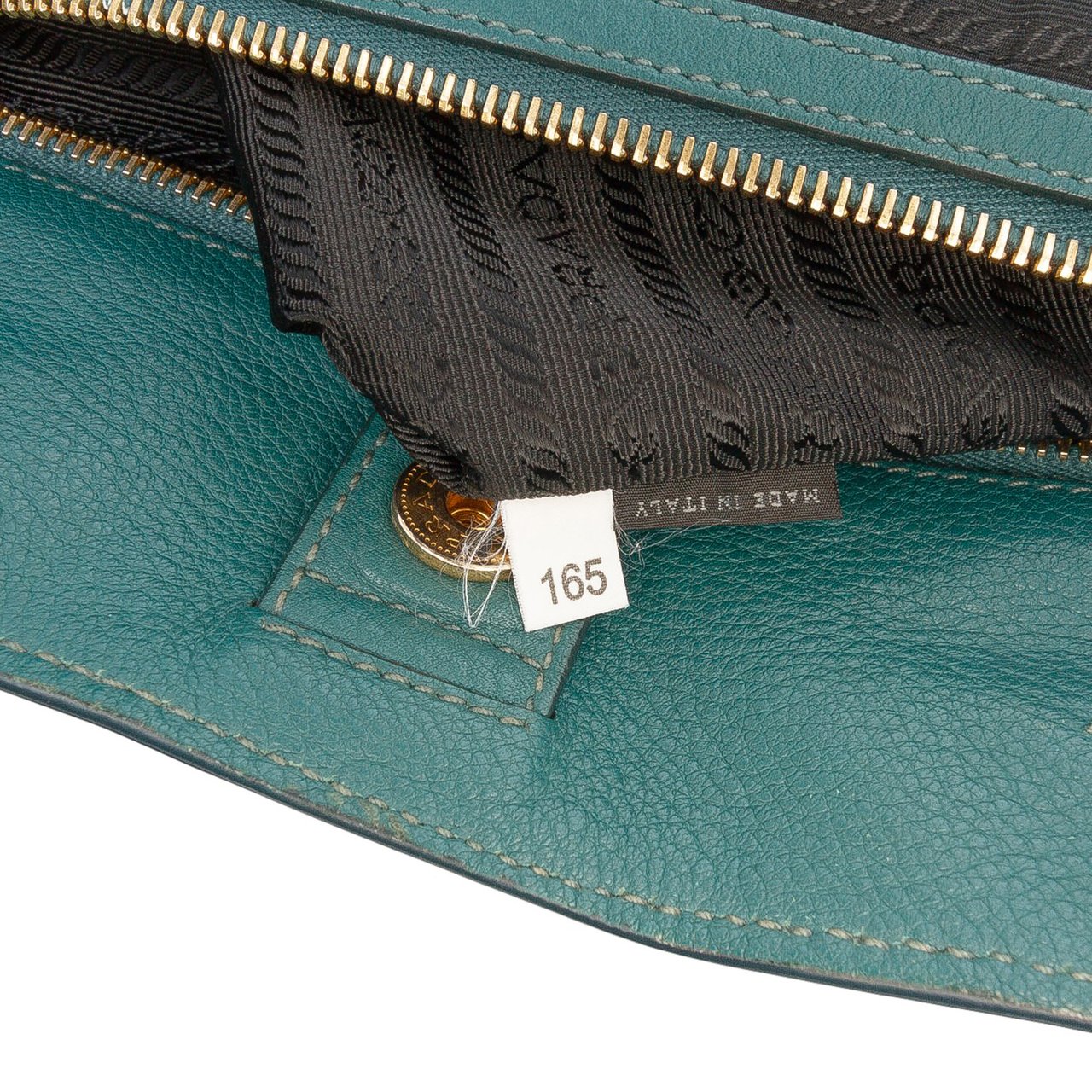 Prada Vitello Daino Open Convertible Tote Blauw