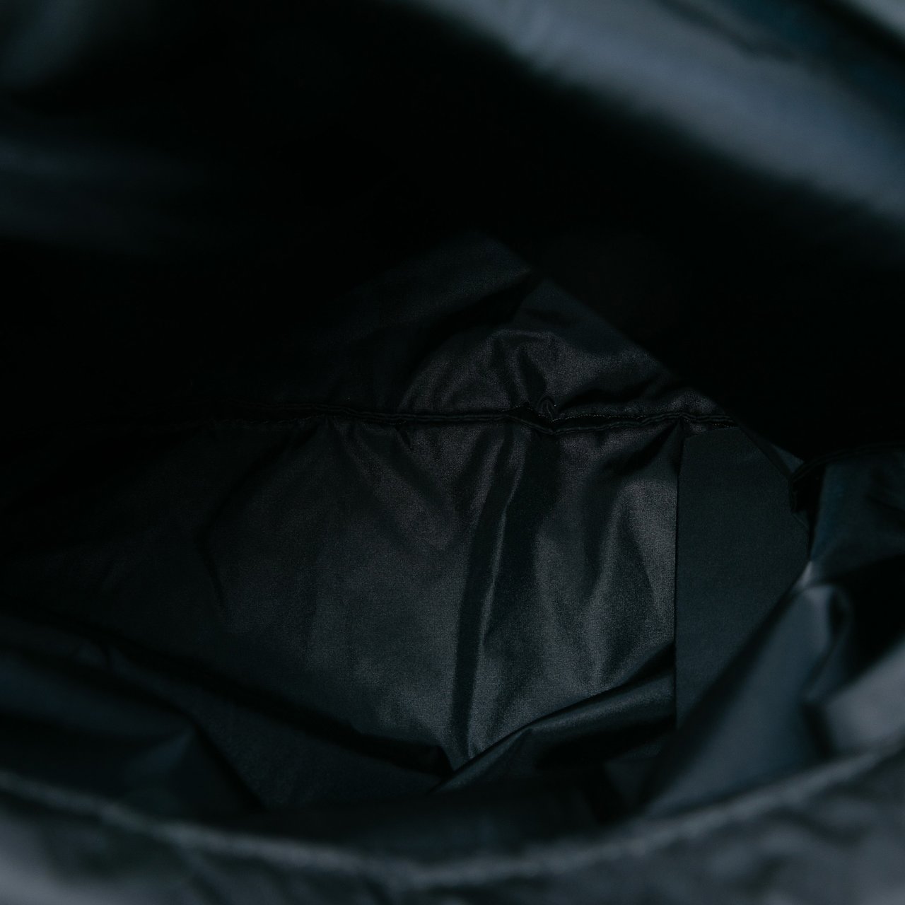 Prada Tessuto and Tricolor Rete Drawstring Tote Zwart