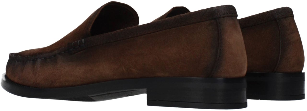 Prada Brown Leather Slip-On Loafers Bruin