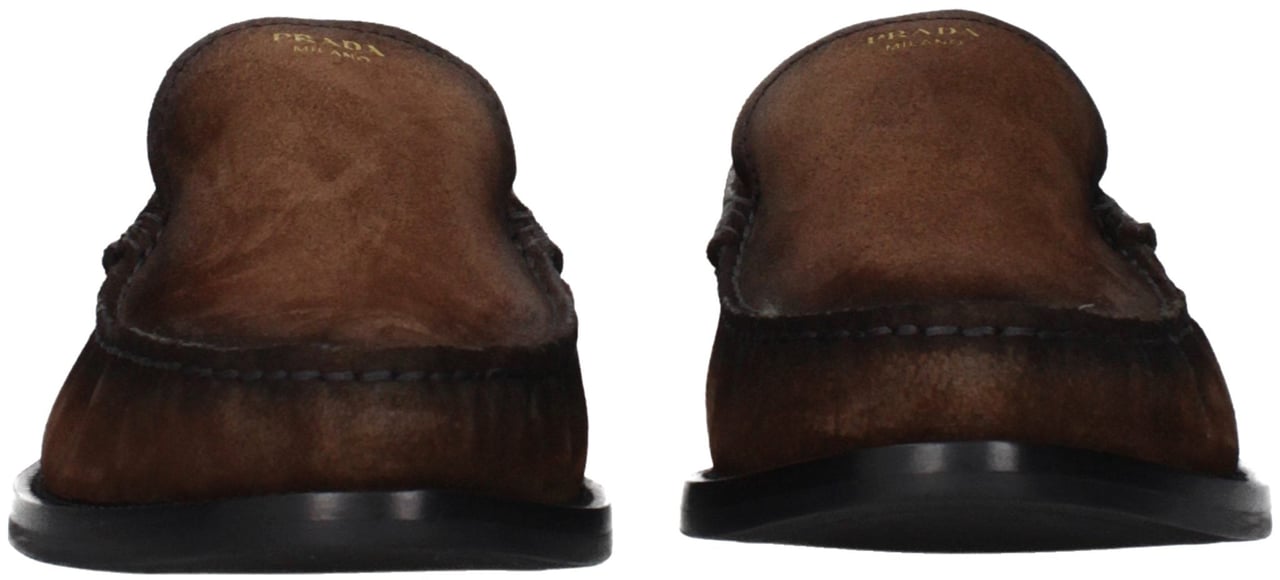 Prada Brown Leather Slip-On Loafers Bruin