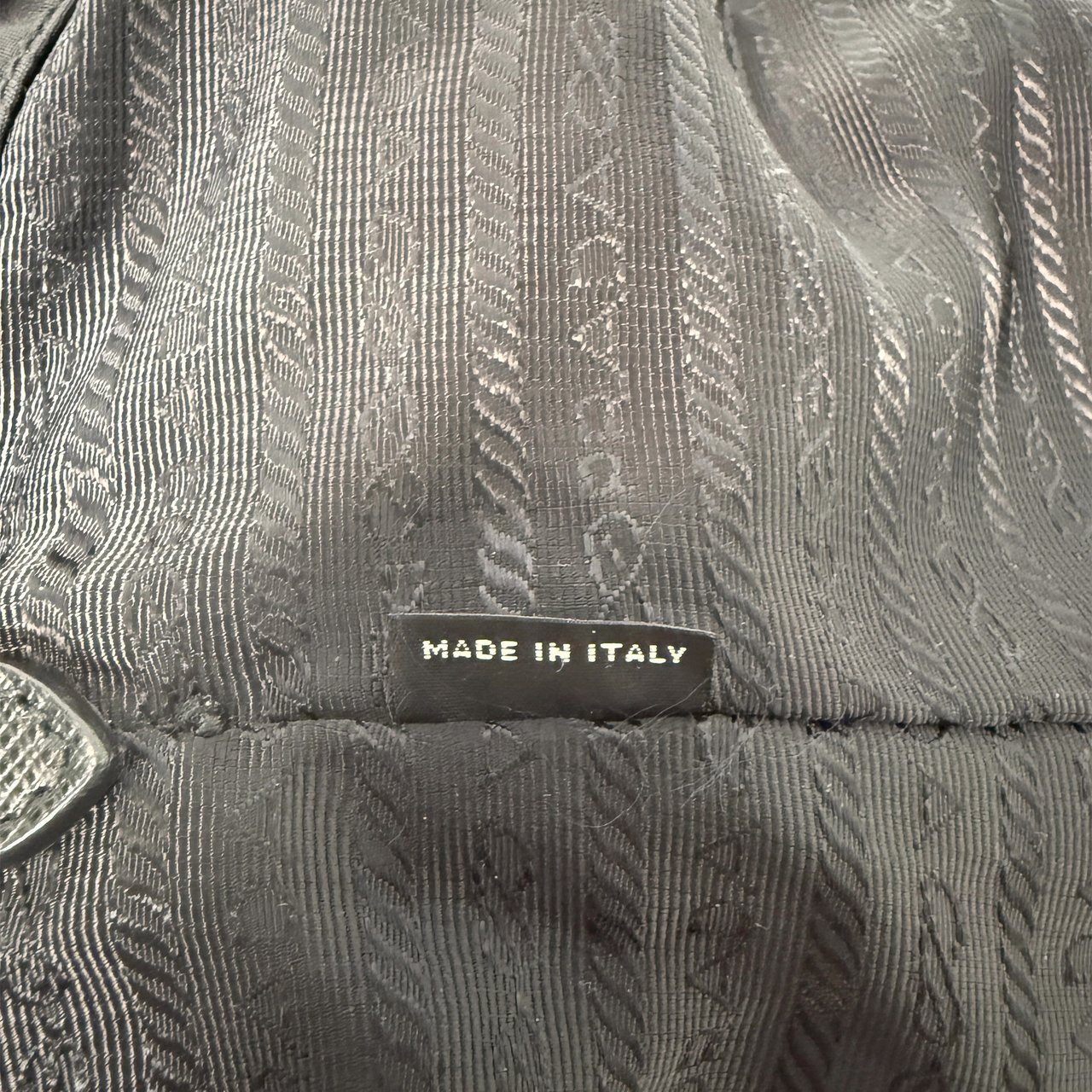 Prada Nylon New Vela Studded Tote Bag schwarz Zwart