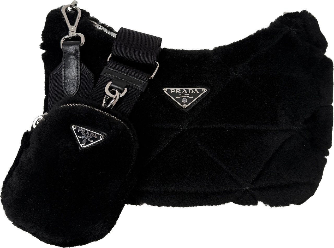 Prada Re-Edition 2005 Shoulder Bag Quilted Shearling Small Zwart