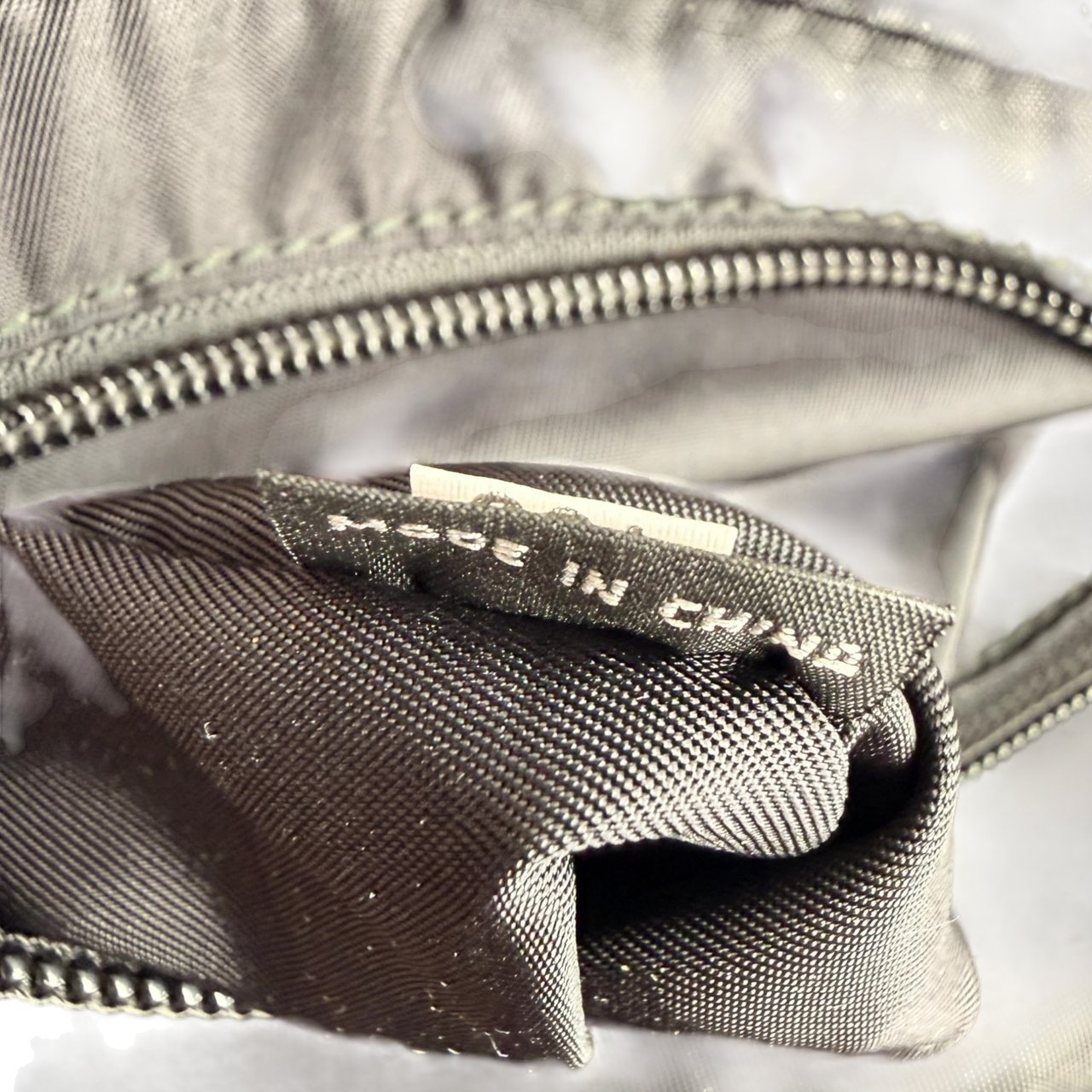 Prada Pre-Owned Kleine Tessuto Gürteltasche schwarz Zwart