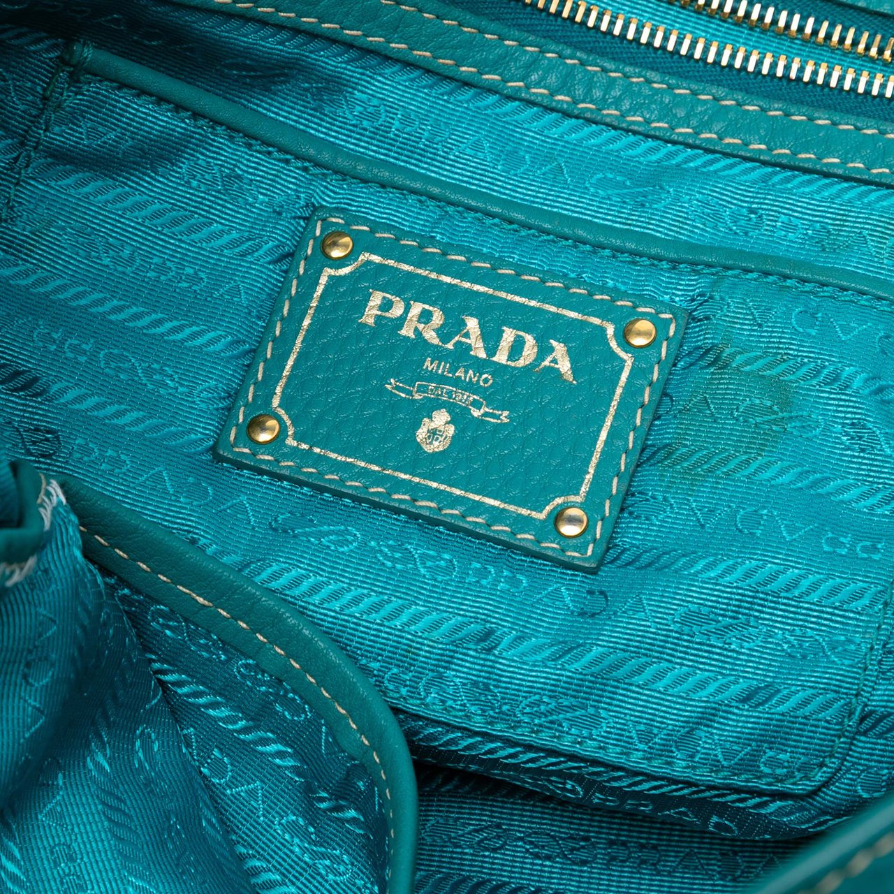 Prada Vitello Daino Canapa Logo Open Convertible Tote Blauw