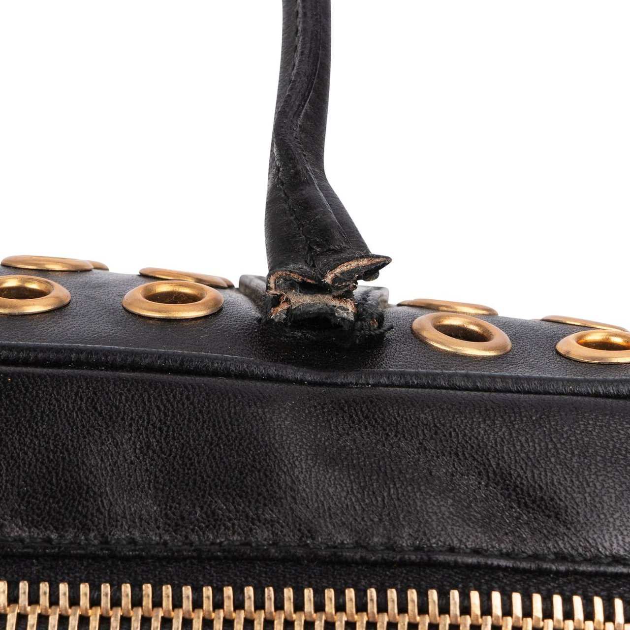 Prada Black Calf Leather Metal Grommet Bauletto Handbag Zwart
