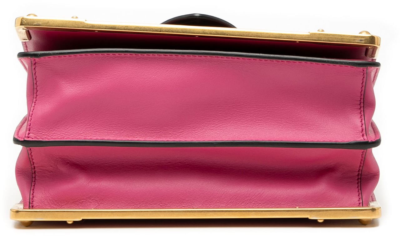 Prada Saffiano Trimmed City Calf Cahier Crossbody Roze