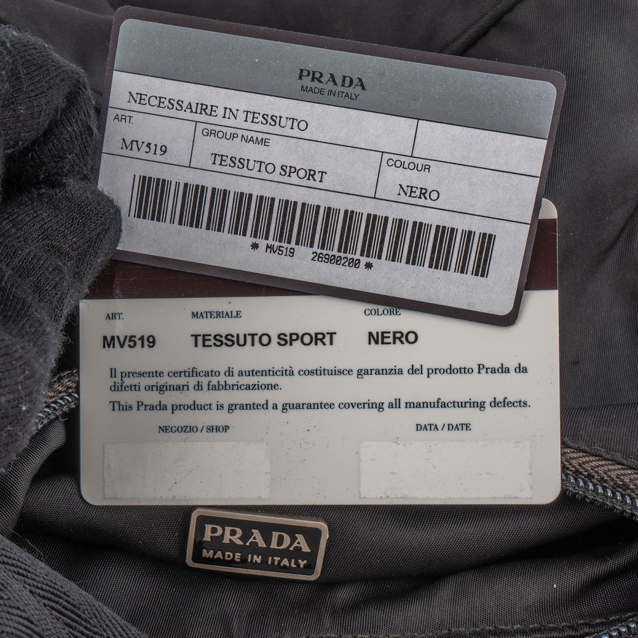 Prada Nylon Vintage Re-Editon Triangle Handbag Zwart