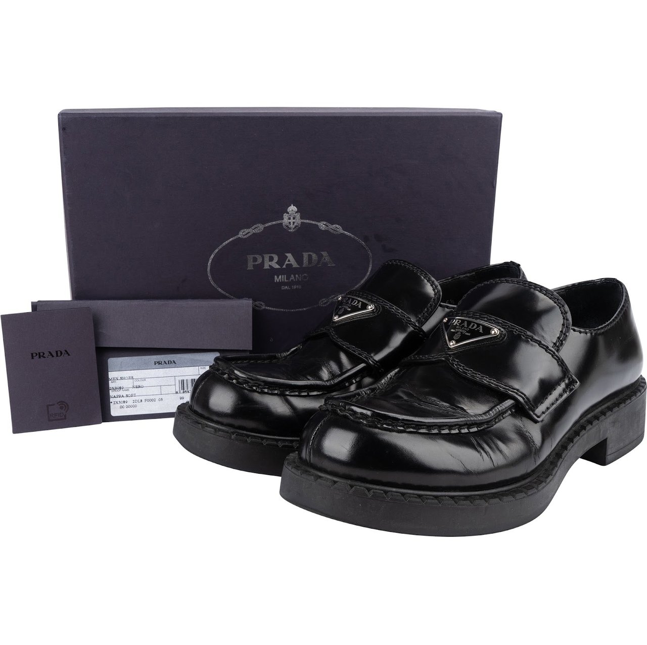 Prada Black Spazzolato Triangle Leather Loafer Shoes (39) Zwart