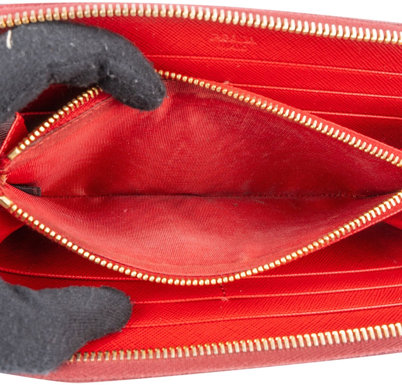Prada Saffiano Leather Heart Print Zip Around Wallet Divers