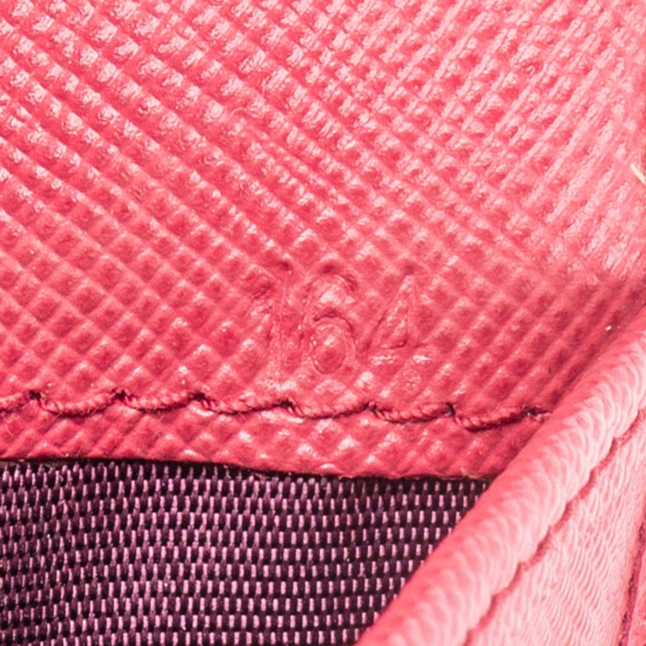 Prada Saffiano Leather Continental Flap Wallet Roze