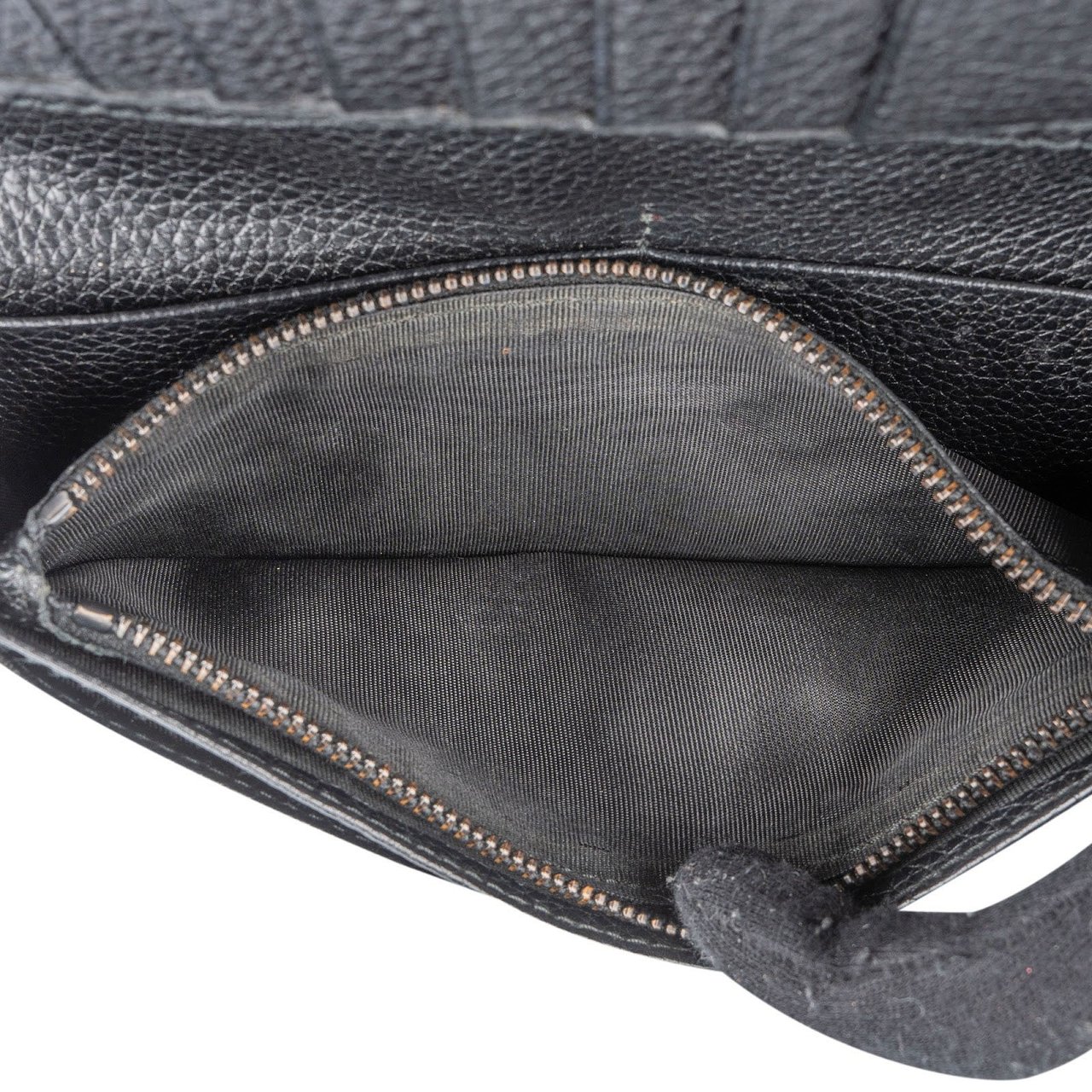 Prada Vitello Grain Leather Vertical Wallet Zwart