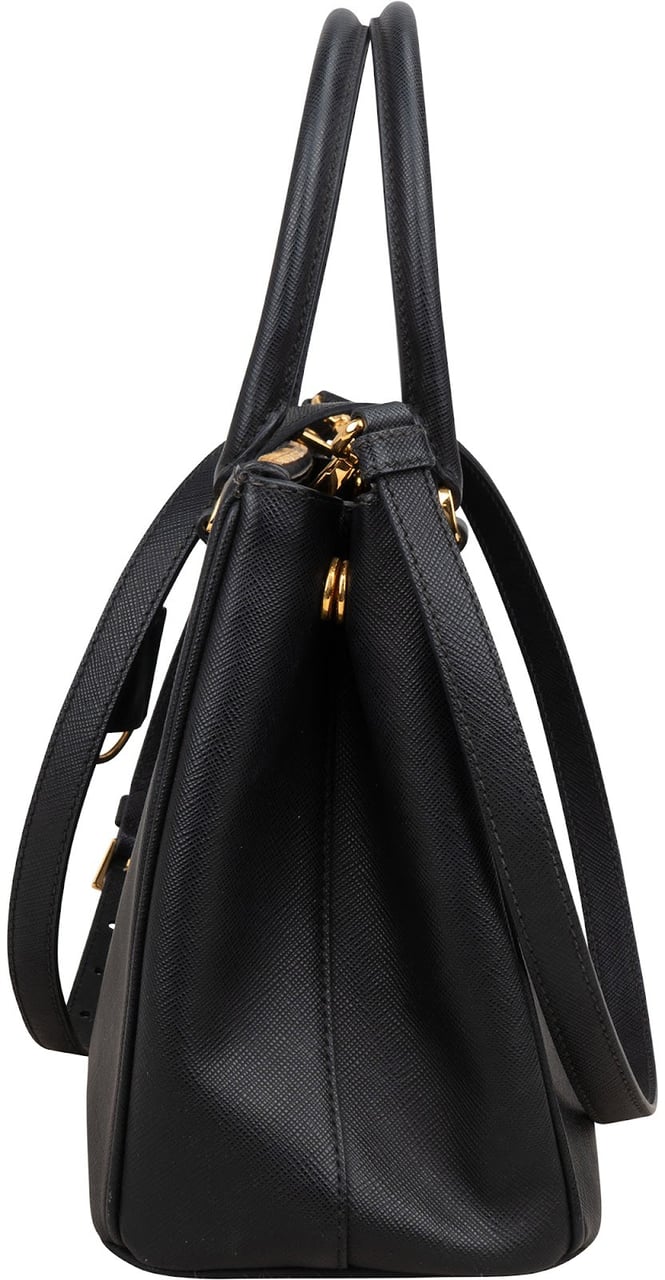 Prada Prada Back Saffiano Leather Galleria Handbag Zwart