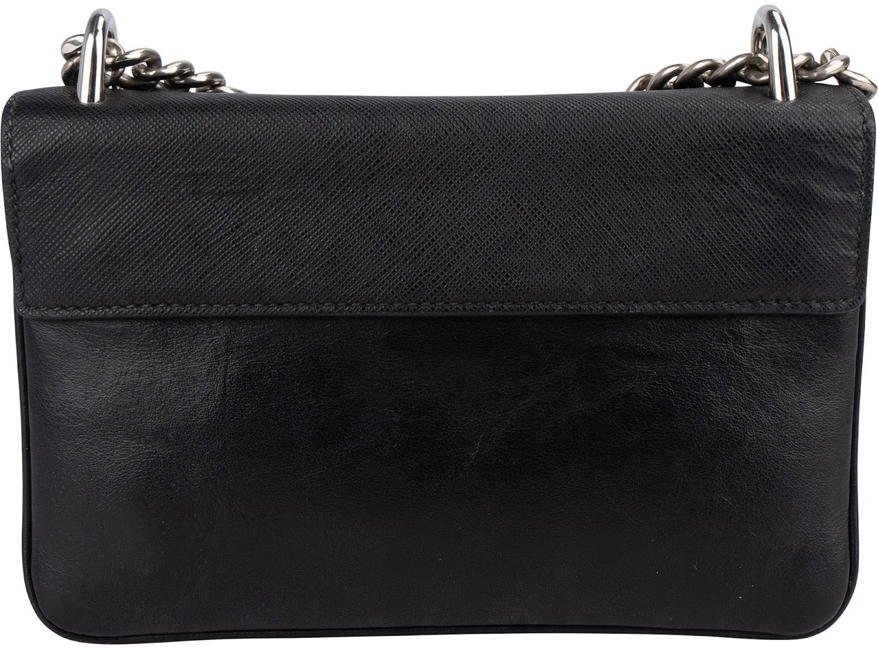 Prada Saffiano Leather Chain Wallet Crossbody Bag Zwart
