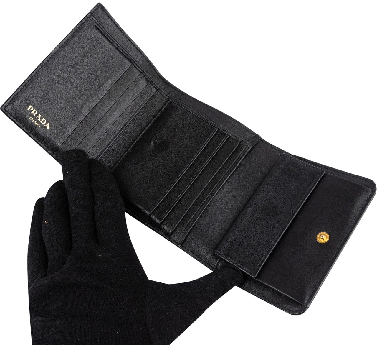 Prada Vitello Move Leather Small Trifold Wallet Zwart