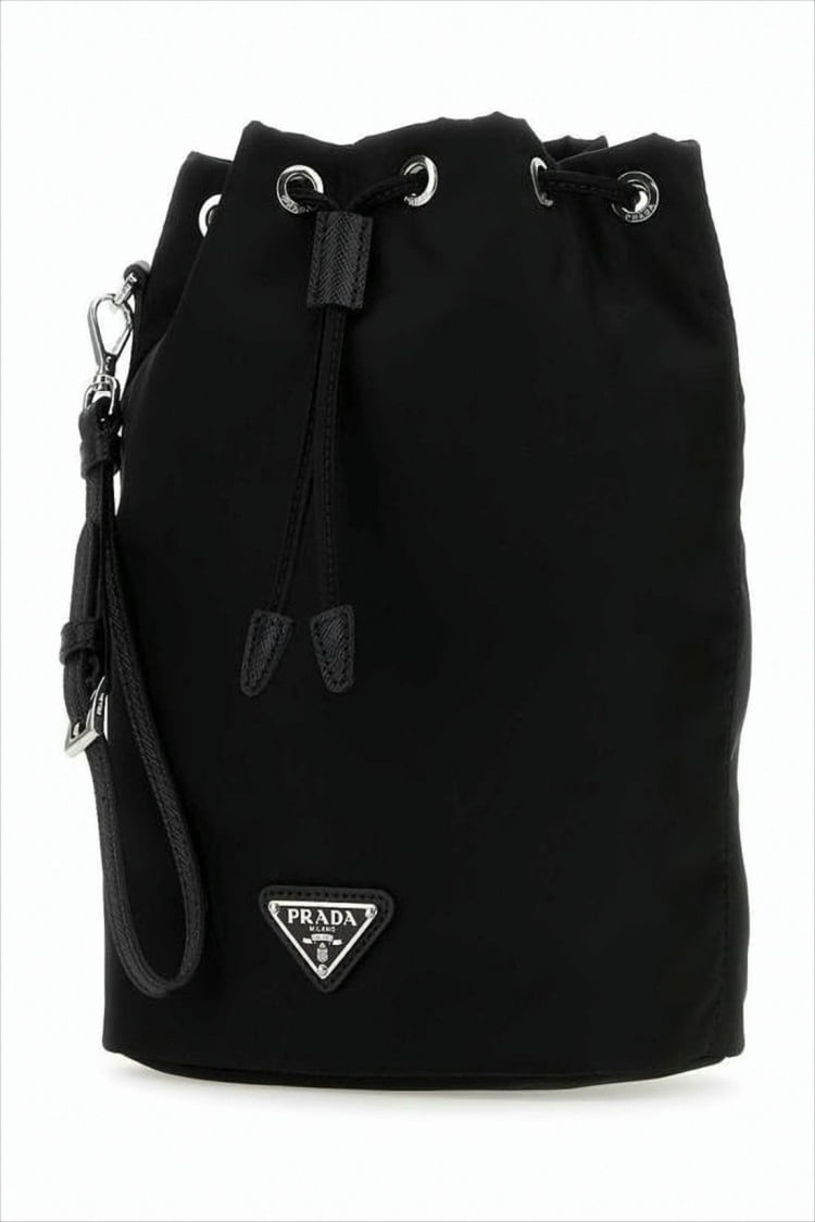 Prada Black Drawstring Bag With Detachable Wrist Strap Zwart