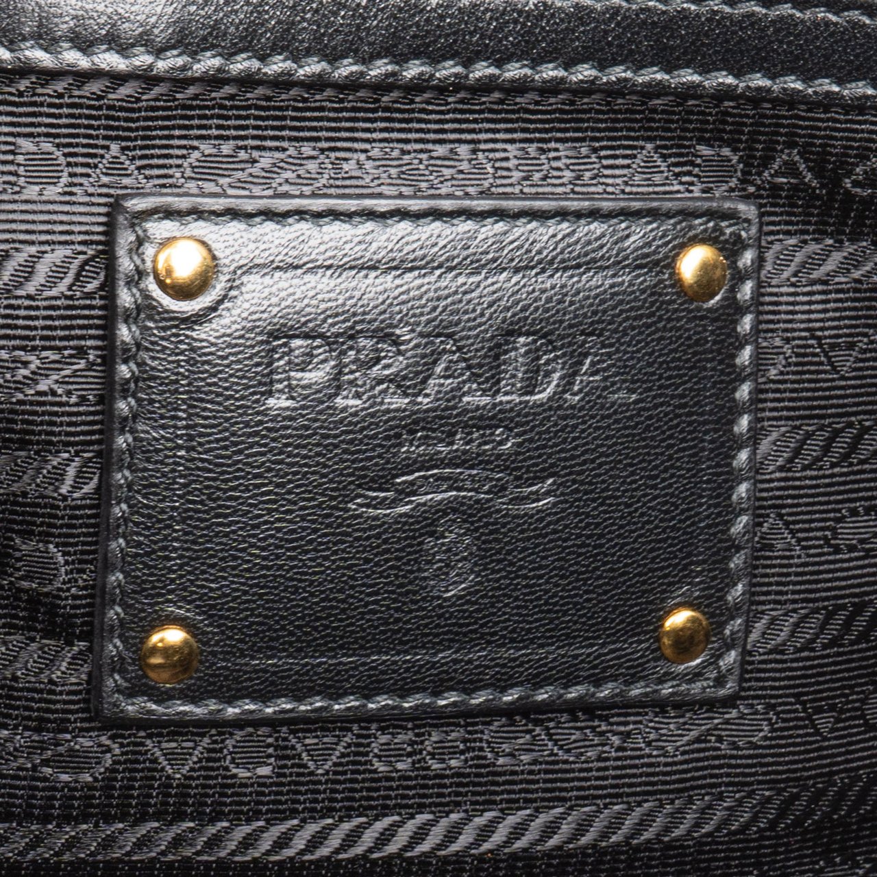 Prada Prada Black  Patent Leather Manici Handbag Zwart