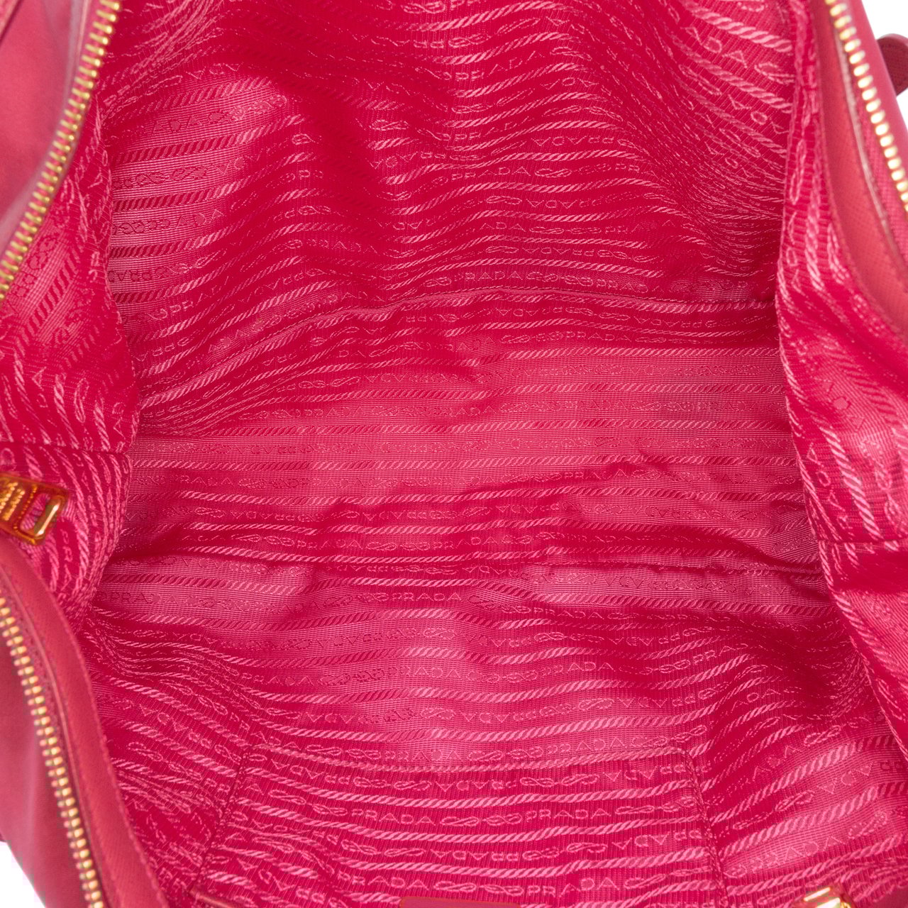 Prada Saffiano Trimmed Tessuto Satchel Roze
