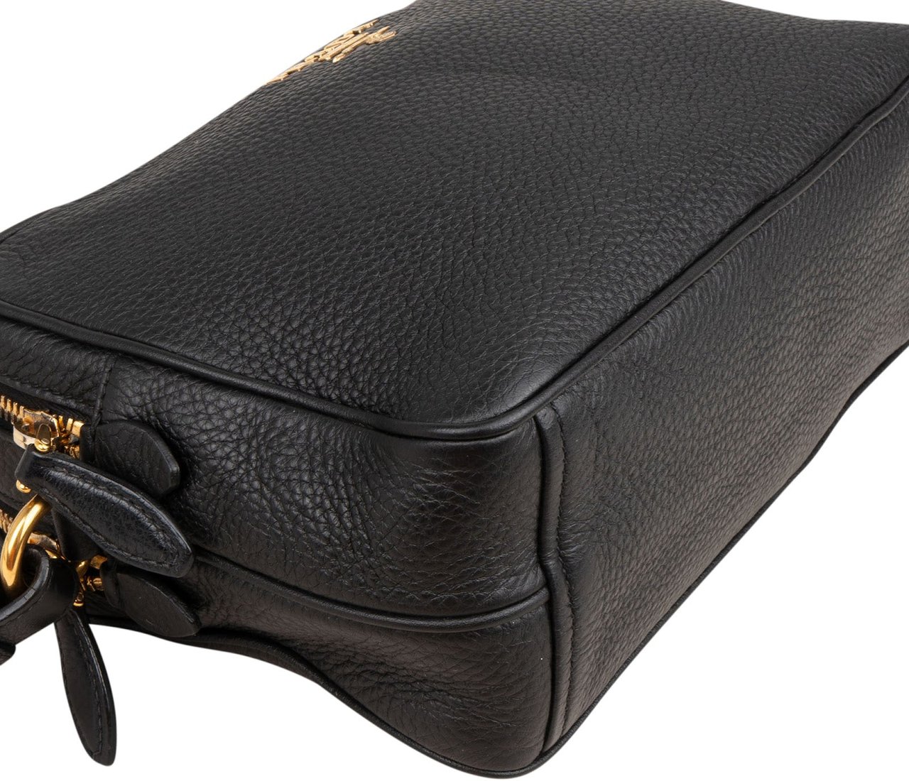 Prada Black Vitello Daino Leather Camera Crossbody Bag 1BH079 Zwart