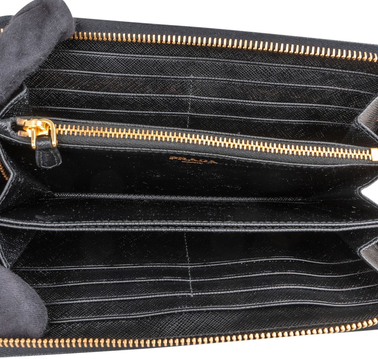Prada Saffiano Metal Leather Zip Around Wallet Zwart