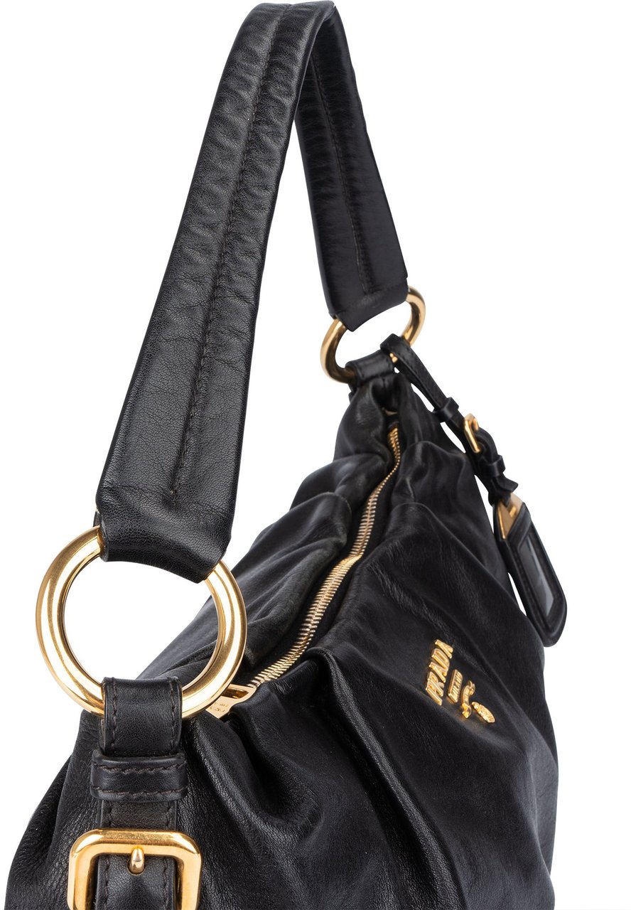 Prada Prada Black Leather Handbag Zwart