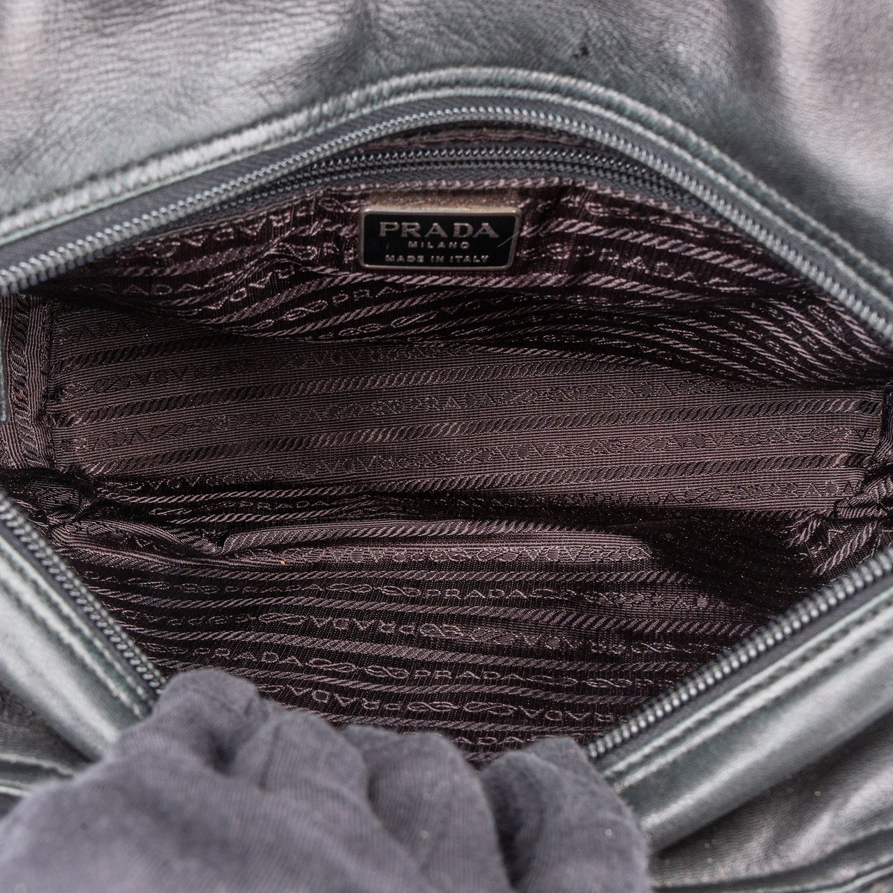 Prada Prada Premium Leather City Handbag Zwart