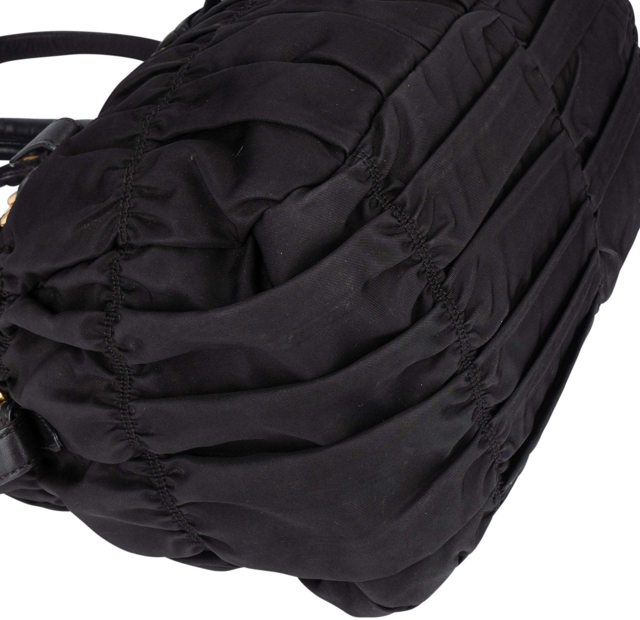 Prada Prada Quilted Nylon City Handbag Zwart