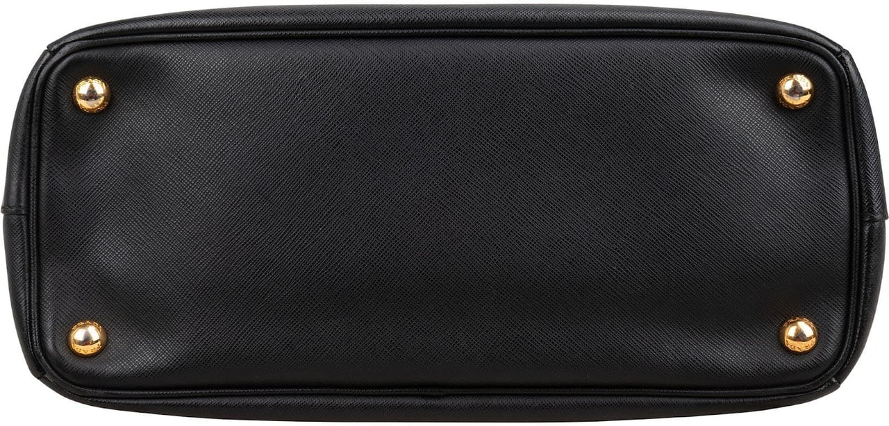 Prada Saffiano Leather Galleria Handbag Zwart