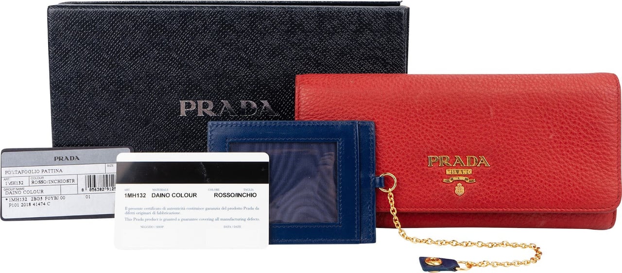 Prada Red Pebbled Leather Continental Wallet Rood