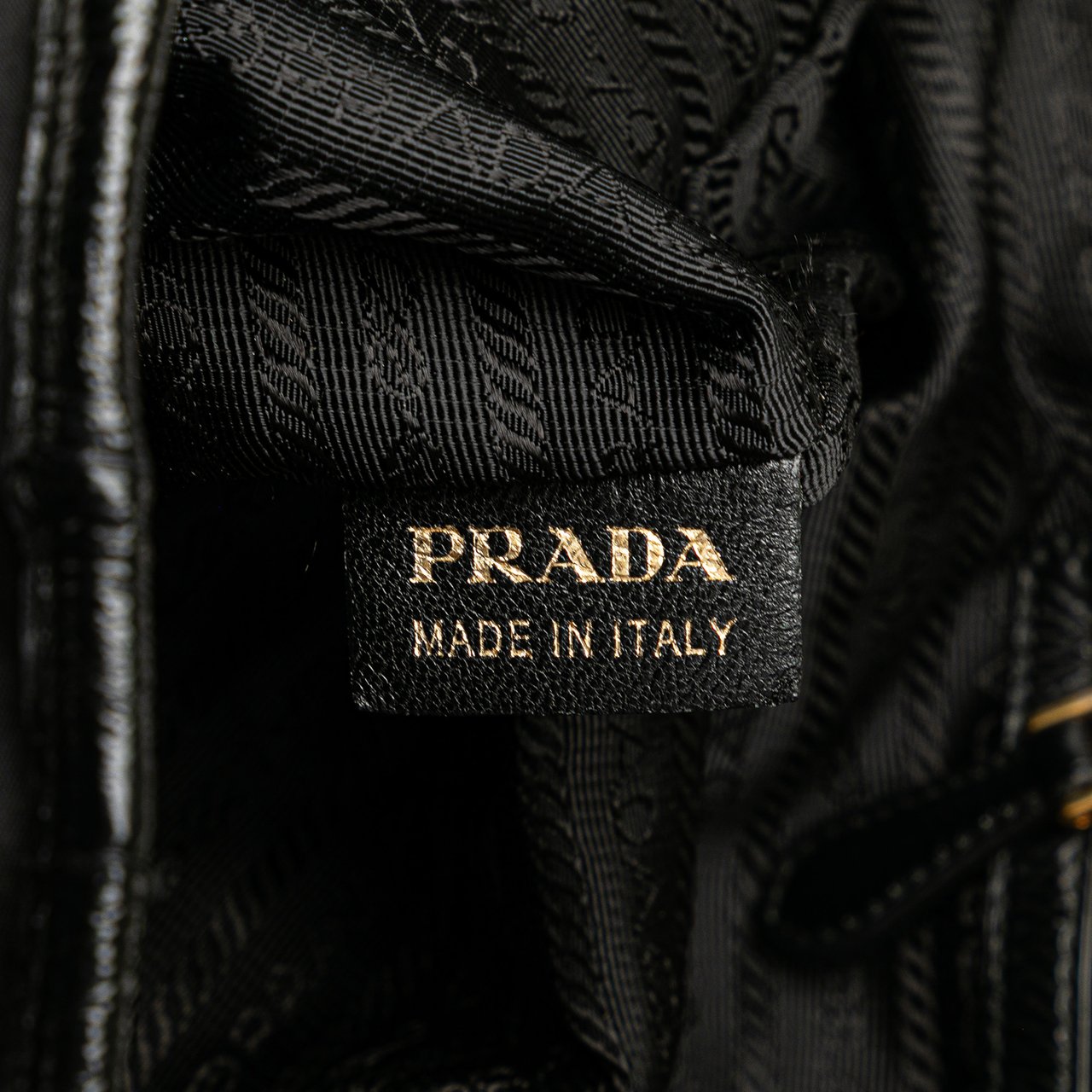 Prada Tessuto Canapa Logo Bow Tote Zwart