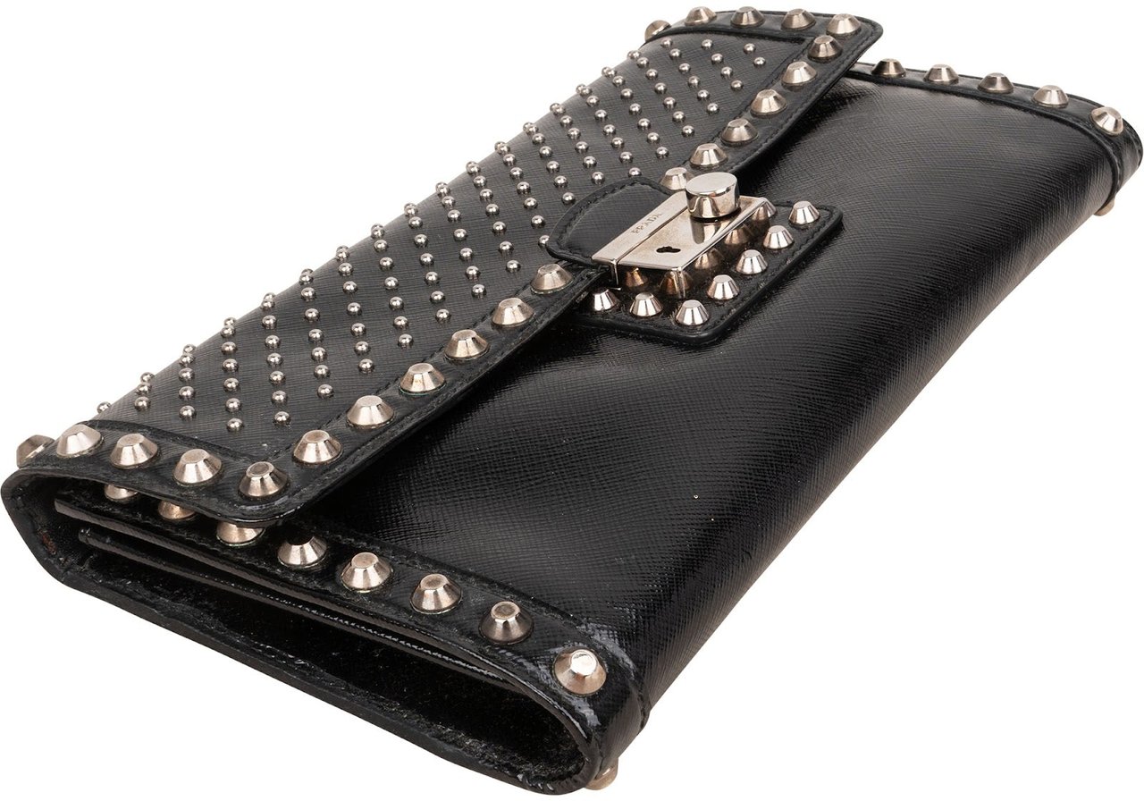 Prada Saffiano Move Leather Studded Lock Clutch Bag Zwart