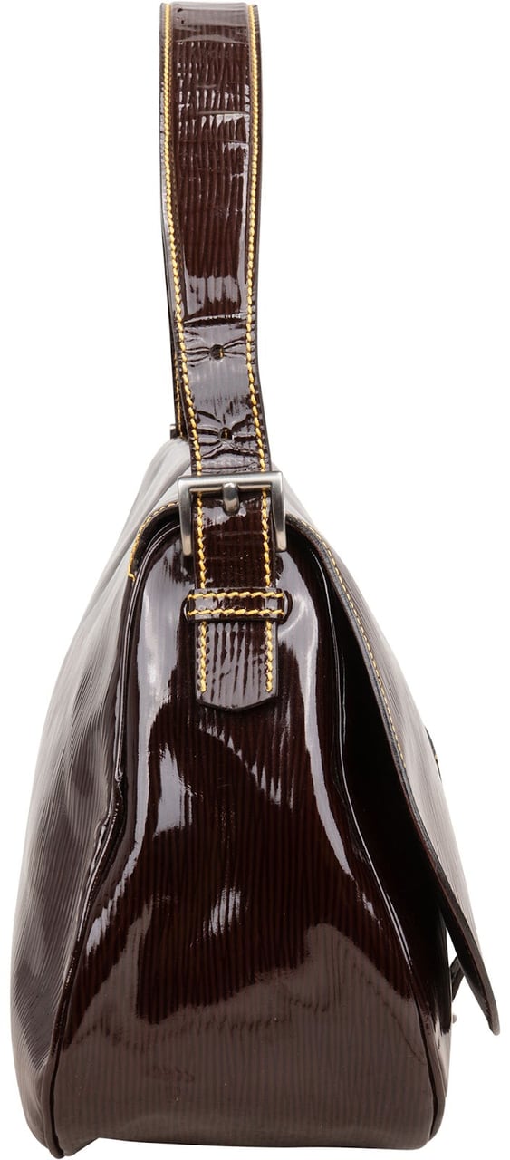 Prada Brown Vernice Saffiano Leder Saddle Flap Shoulder Bag Bruin