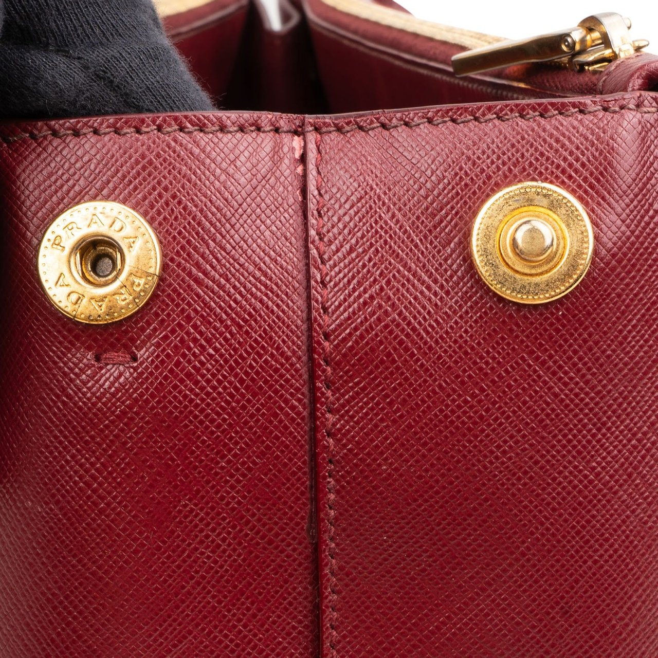 Prada Saffiano Leather Galleria Handbag Rood