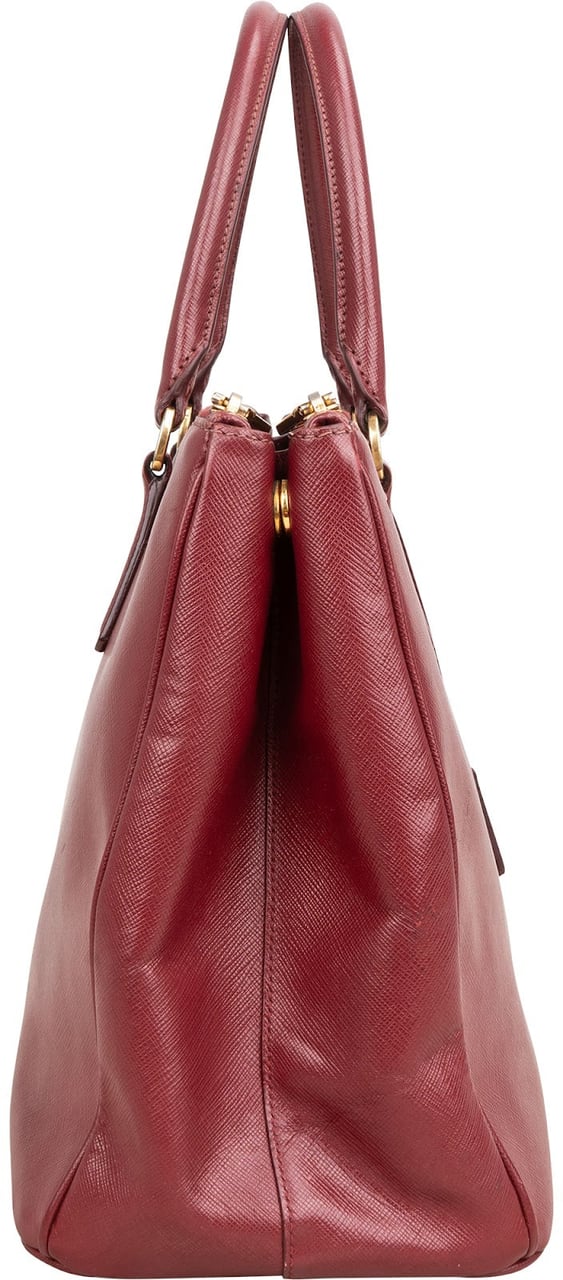 Prada Saffiano Leather Galleria Handbag Rood