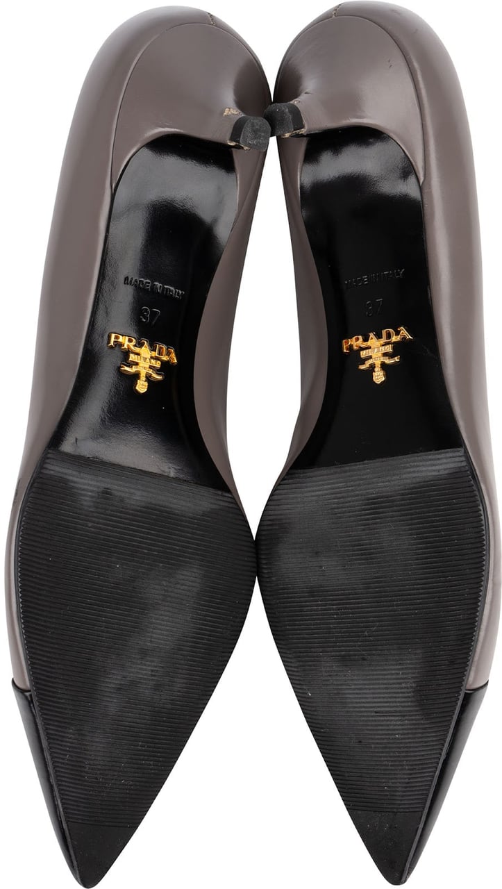 Prada Multicolor Patent Leather Cap-Toe Kitten Heel Pumps (37) Divers